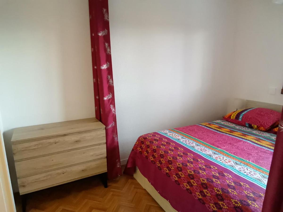 Bel Appartement Face Au Paleospace فيلي سور مير المظهر الخارجي الصورة